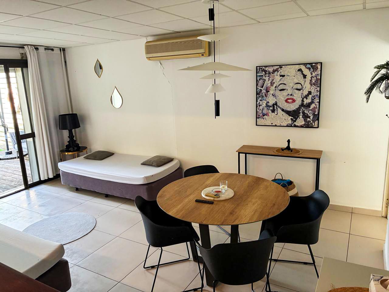 MAISON F3 – ORPHELINAT