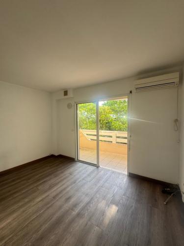 Appartement F1 — Mont Coffyn